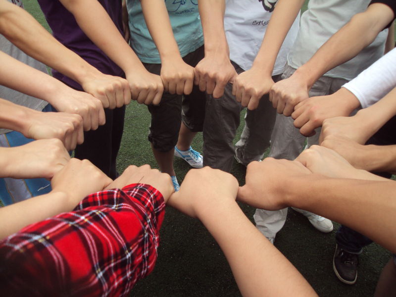 �ֱ��������F(tu��n)����ȫ��(gu��)��Ƹ�˲�